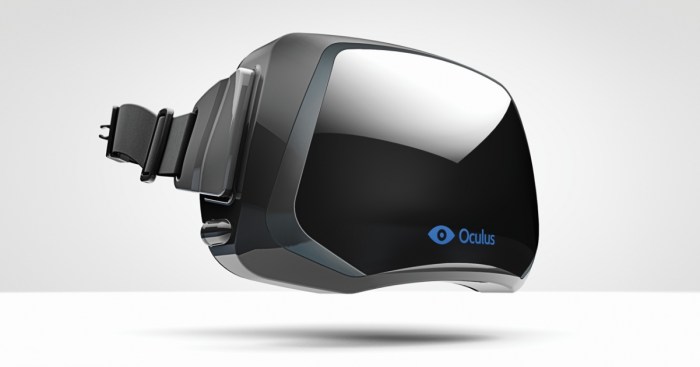 Oculus founder delivers first rift headset himself